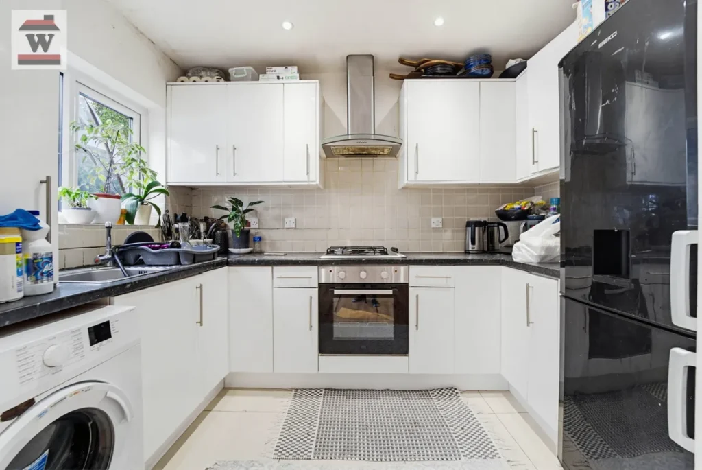 Hounslow, TW3