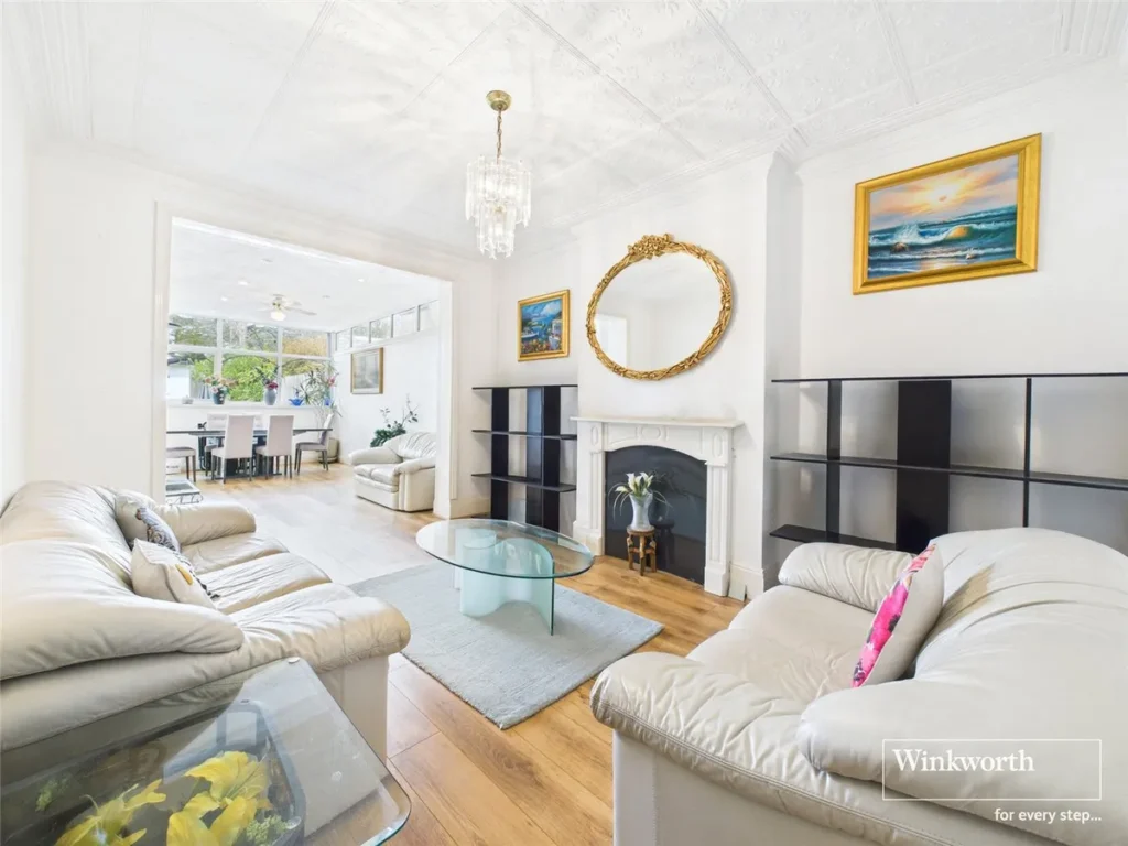 Hendon, NW4