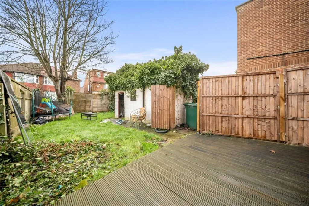 Cricklewood, NW2