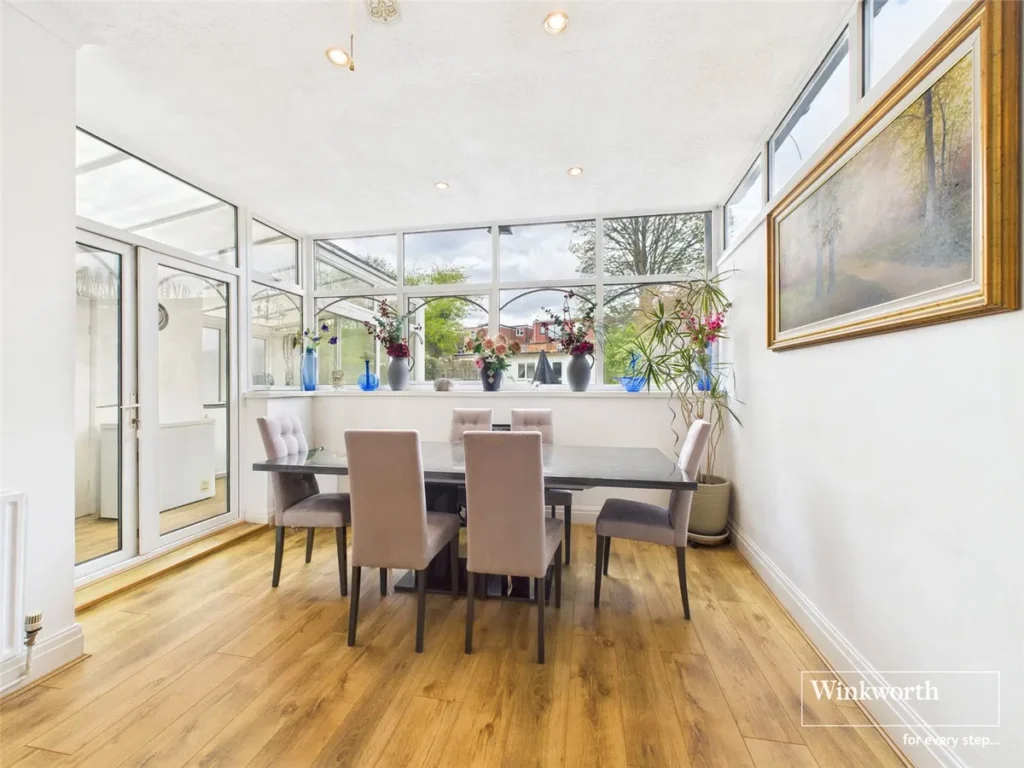 Hendon, NW4