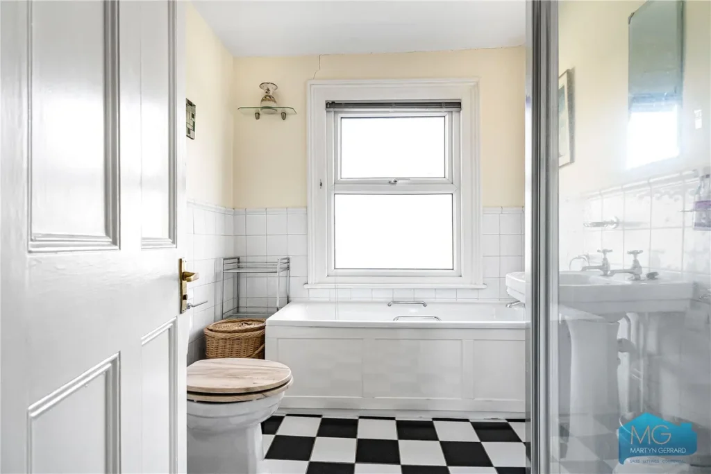 Finchley, N3