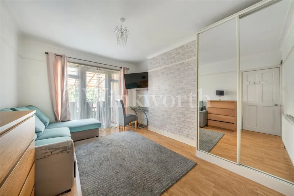 Cricklewood, NW2