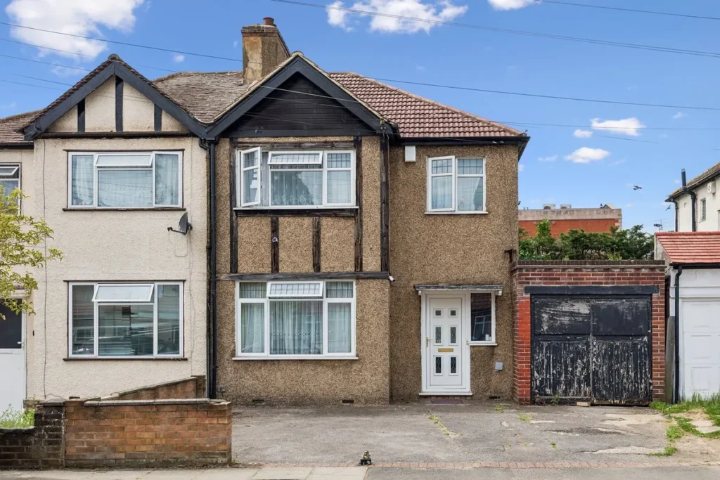 Harrow, HA3