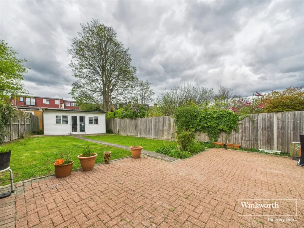 Hendon, NW4