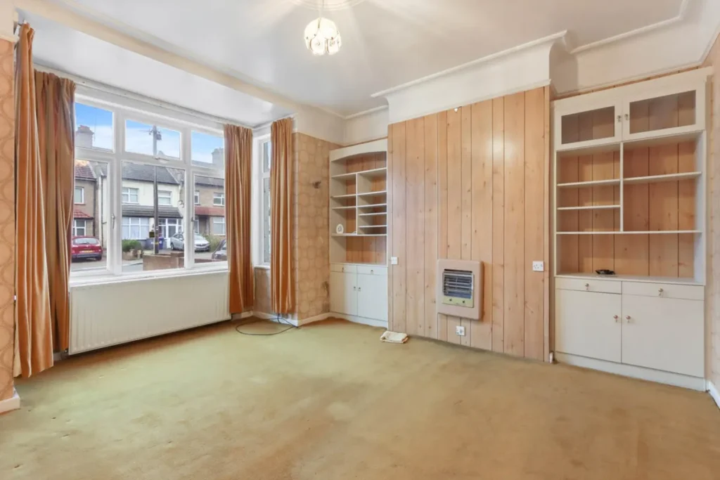 North Finchley, N12