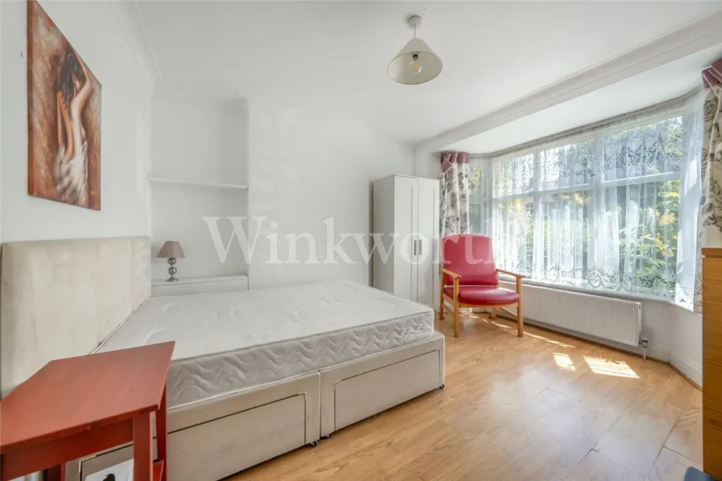 Cricklewood, NW2
