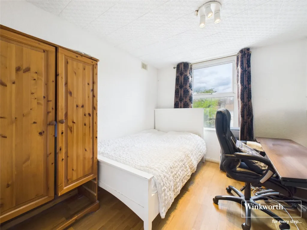 Hendon, NW4