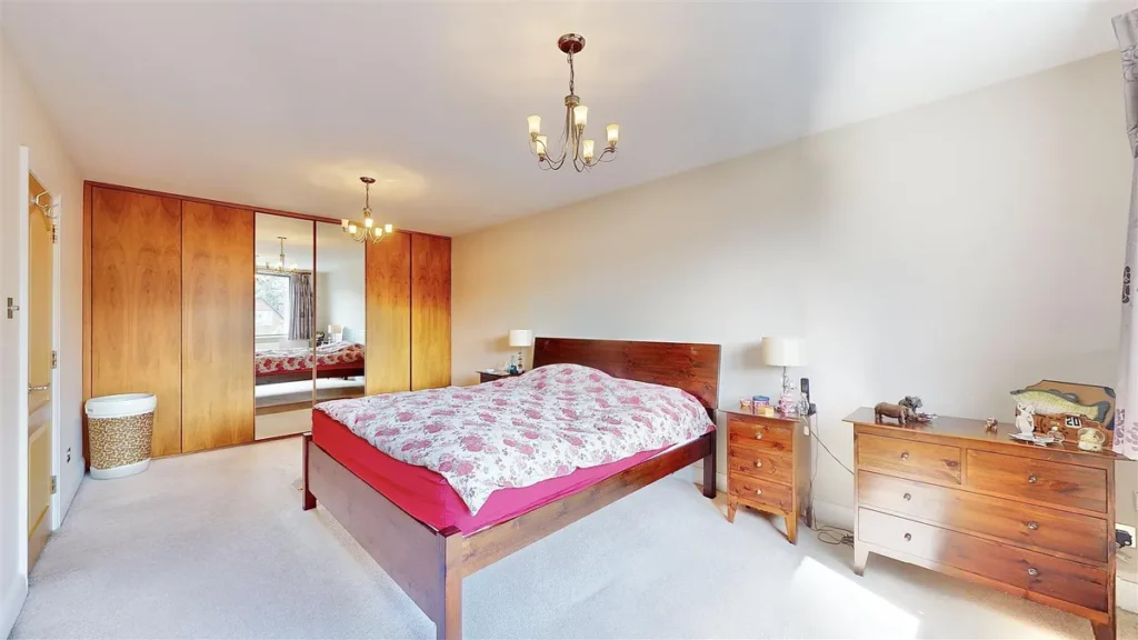Isleworth, TW7