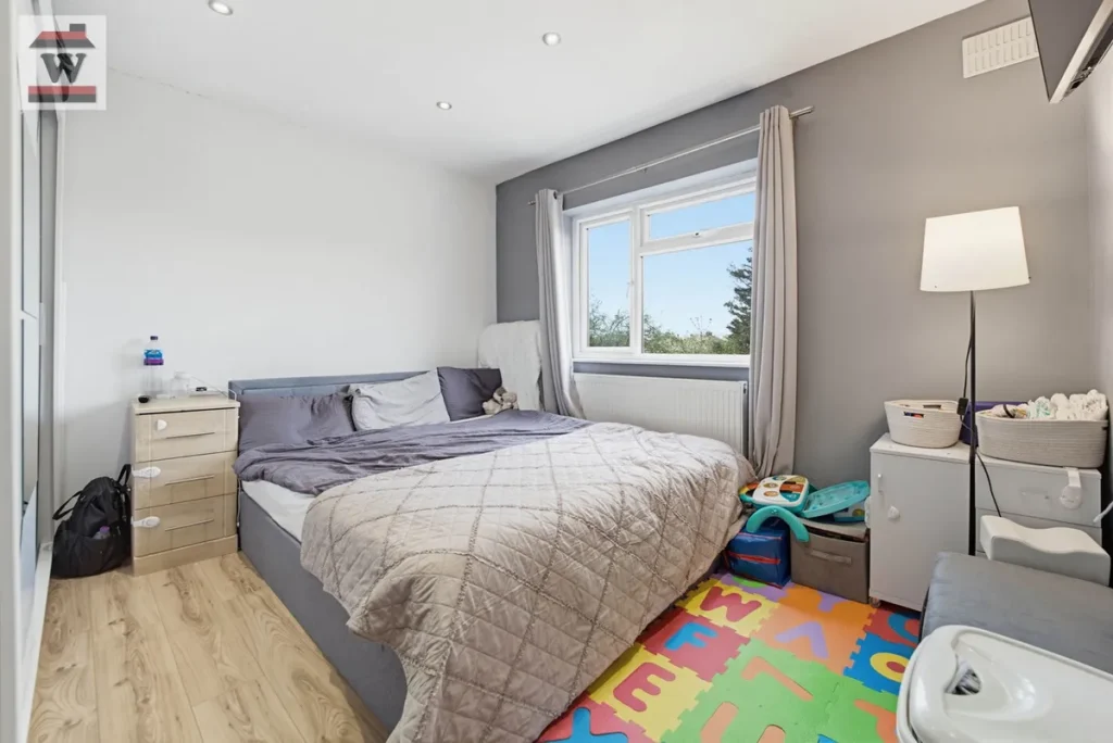 Hounslow, TW3