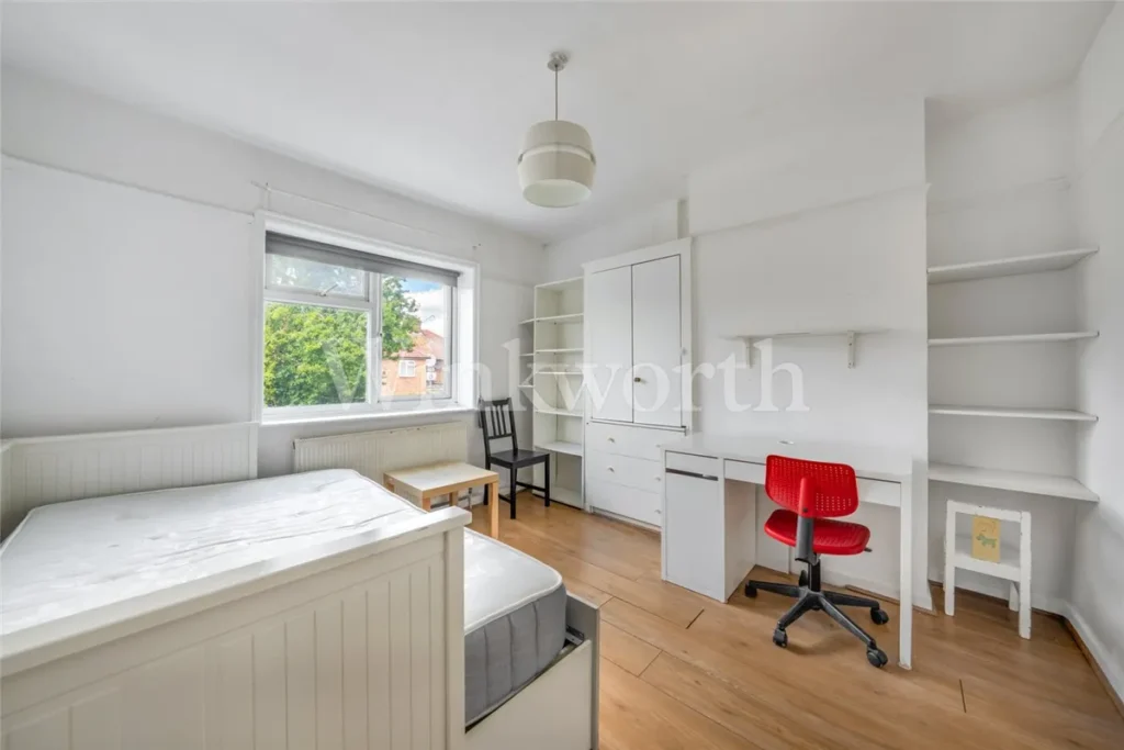 Cricklewood, NW2